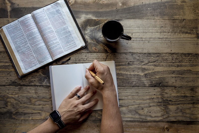 Descubre el método para preparar tu novela que mas se adapta a ti. Aprende a escribir tu novela.